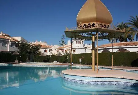 Holiday home Pretty With Private Garden *