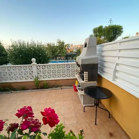 Holiday home Pretty With Private Garden *