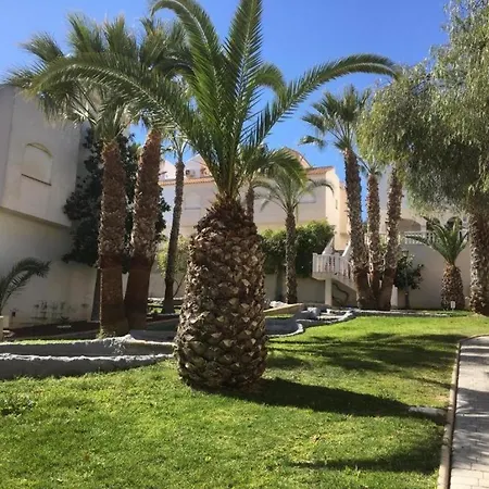 Pretty With Private Garden